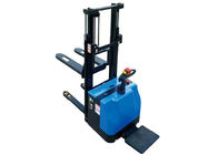 Pedal Operation Electric Stacker Truck 2 Ton High Capacity 4.5m Lifting