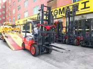 Manual Operated Material Handling Forklift 3000kg Rated Capacity Solid Tire