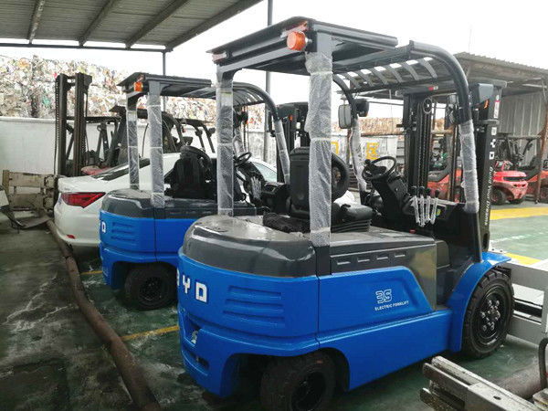BYD 3.5T Electric Counterbalance Forklift Truck With Pneumatic Tyres , Longlife